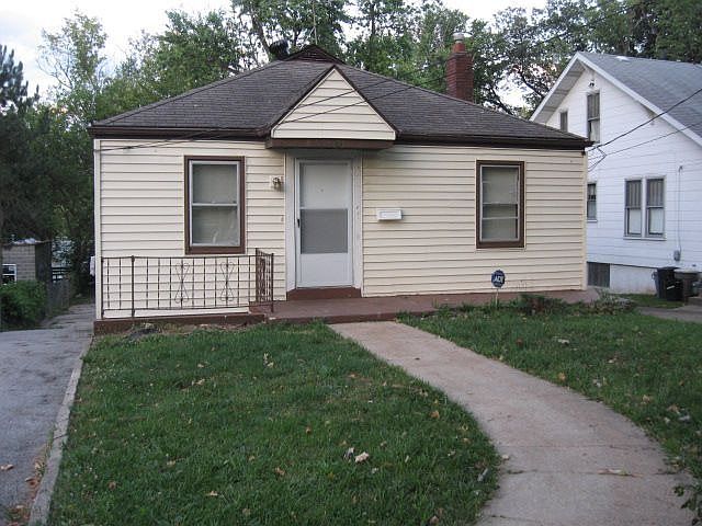 1st image of 3330 Coles Ave