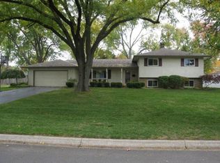 2050 Nayland Rd, Columbus, OH 43220