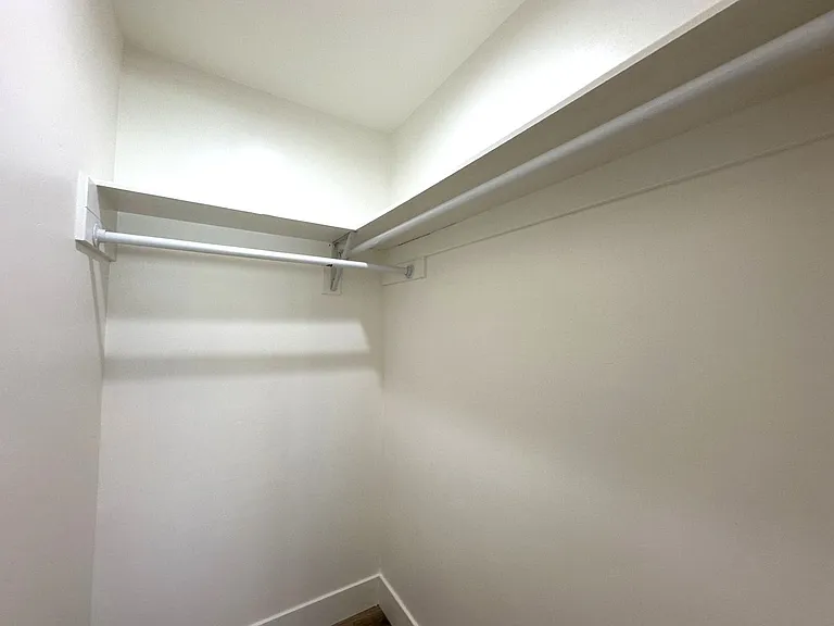 Beautifully Remodeled Property in Prime North Park Location — Photo 21