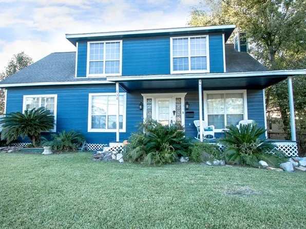 930 Llano St, Port Neches, TX 77651