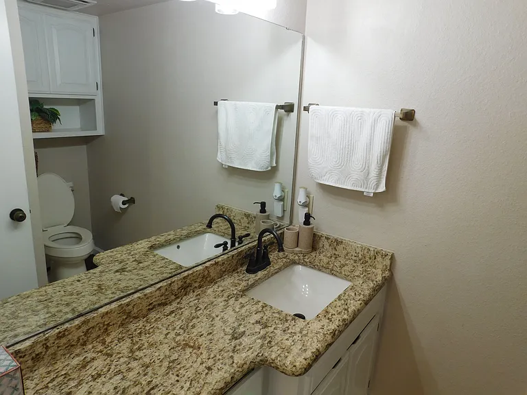2639 Country Square St — Photo 17