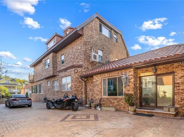 139 86th Street image 6 of 33