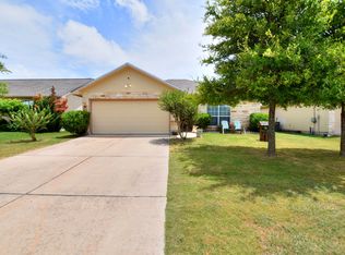 312 Copper Ln, Jarrell, TX 76537