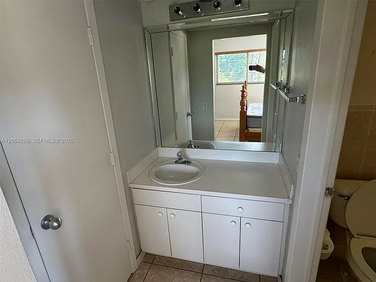 7400 Miami Lakes Dr #D206 — Photo 12