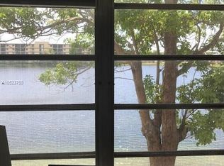 19105 NE 2nd Ave APT 2115, Miami, FL 33179