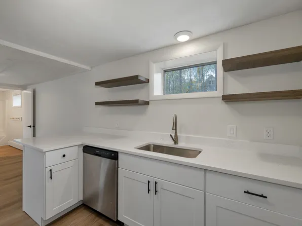 9 Elm St, Milton, NH