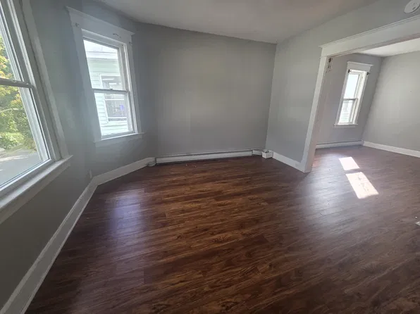 9 S Dove St APT 2, Albany, NY 12202