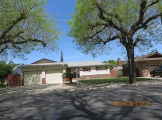 1409 W Rumble Rd, Modesto, CA 95350