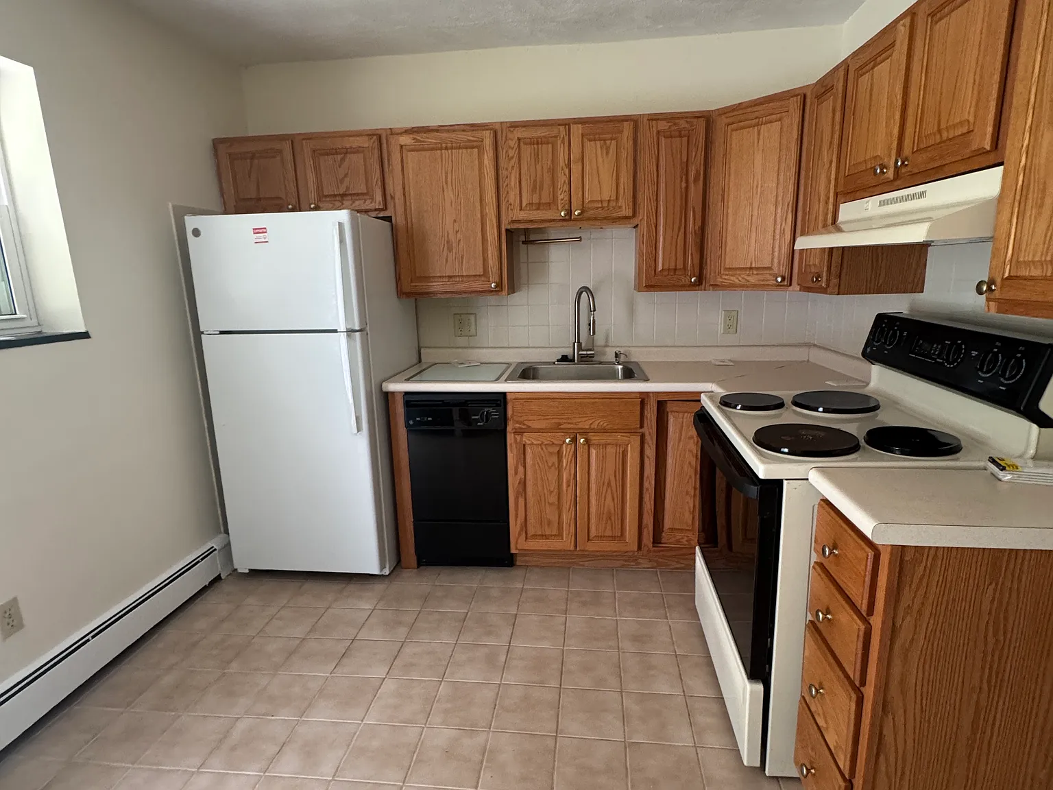 Studio, $1,813 — Photo 2