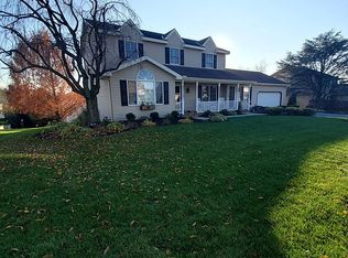9 Foxchase Ln, Lebanon, PA 17042