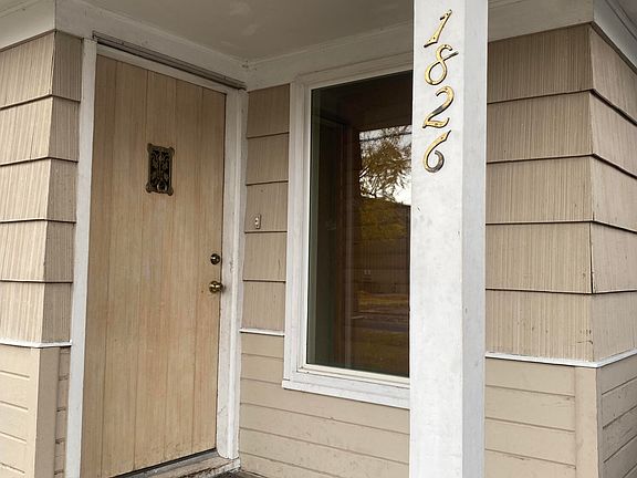 2nd image of 1826 Homedale Rd