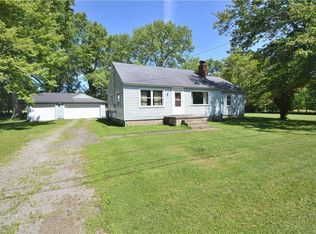 1813 Read St, Lowellville, OH 44436