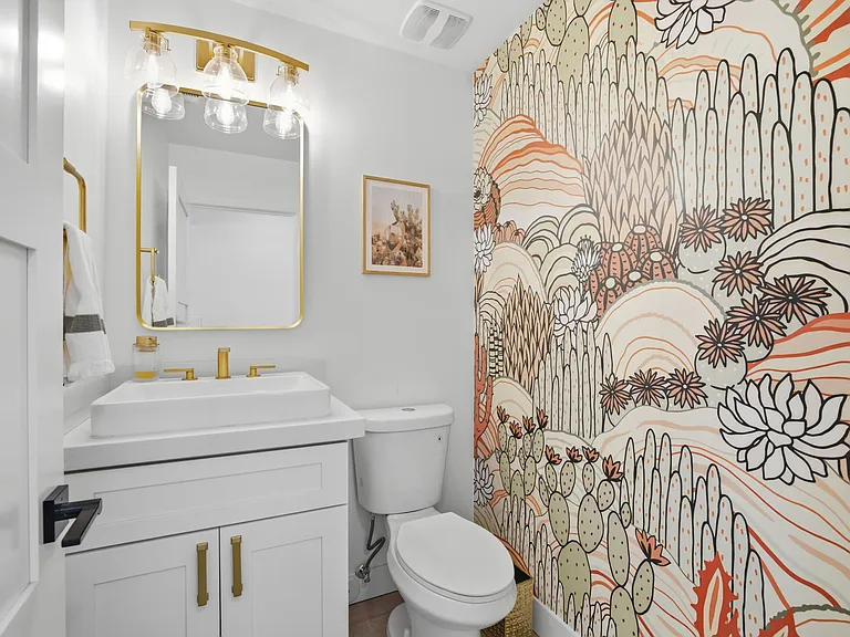 8401 E Cortez St — Photo 30