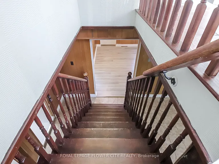 7555 Old Church Rd — Photo 23