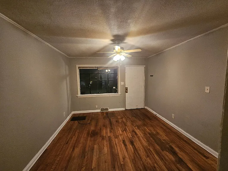 3406 Coldstream Ln — Photo 2