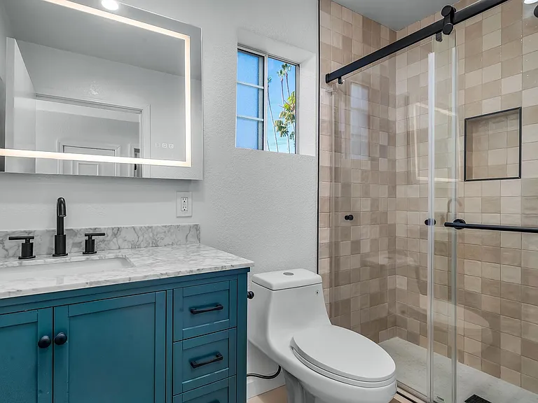 914 Hilldale Ave — Photo 14