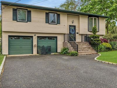 .9 Marcia Place, Sayville, NY, 11782