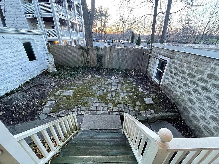 200 Larch Rd #2 — Photo 19