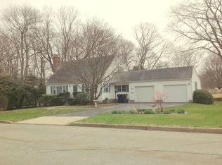 19 Pigeon Rd, Willimantic, CT 06226