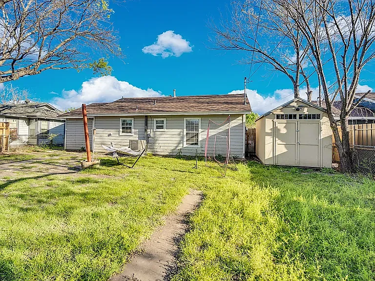 4208 Wiman Dr — Photo 11