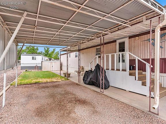 4th image of 1610 Chestnut St Lot 13