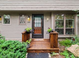 592 S 7th St, Ann Arbor, MI 48103