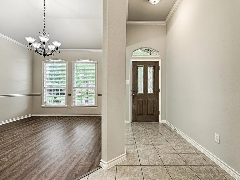 728 Mandalay Bay Dr — Photo 13
