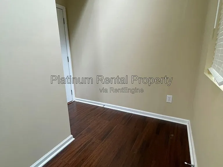 144 Pointe Cir — Photo 40