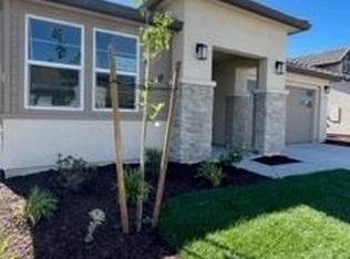 4353 Vanguard Dr, Modesto, CA 95356