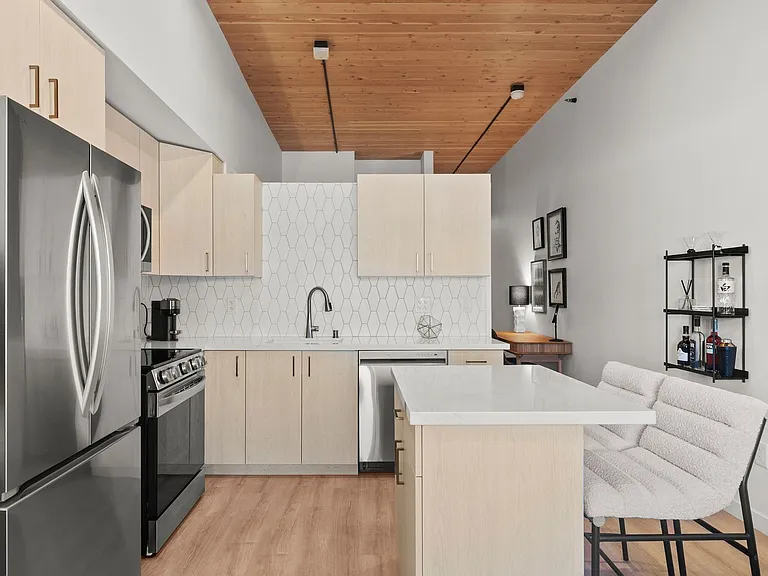 The Oslo Apartments — Photo 17
