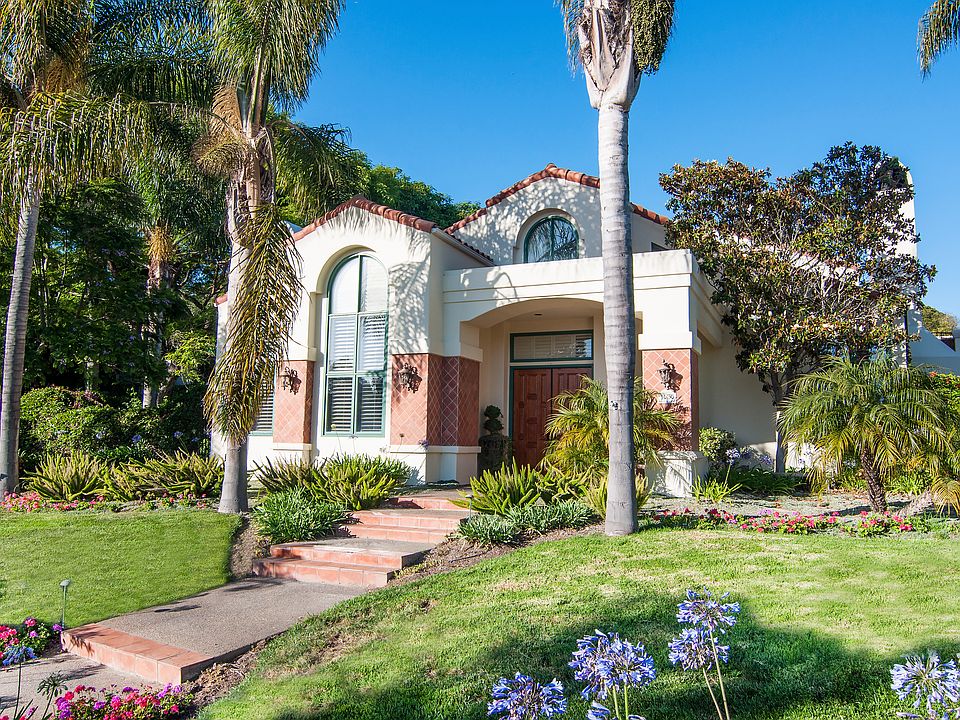 1st image of 1030 Vista De La Mesa Dr