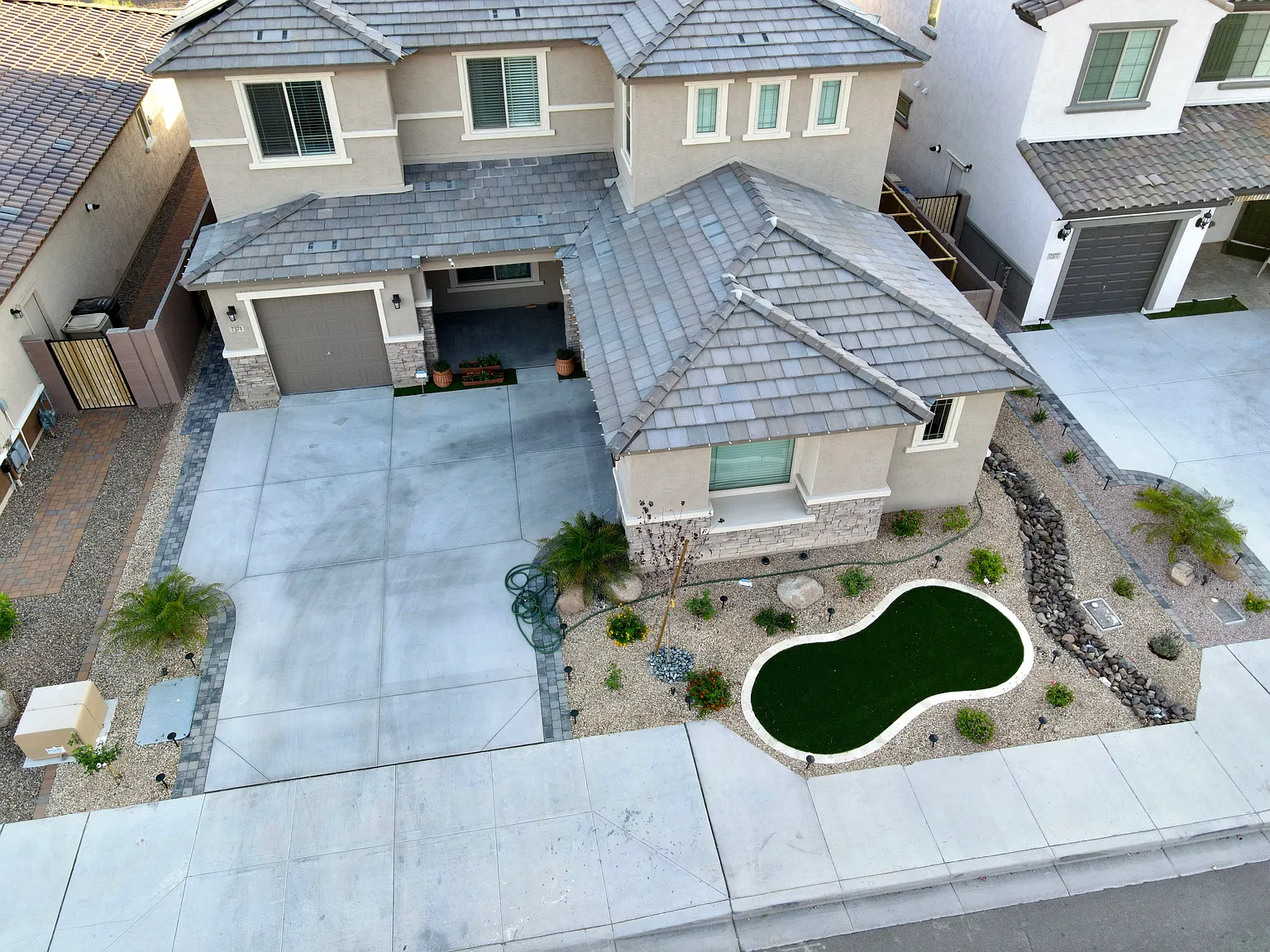 4 bed, 3.5 bath, 3559 sqft, $3,495 — Photo 2