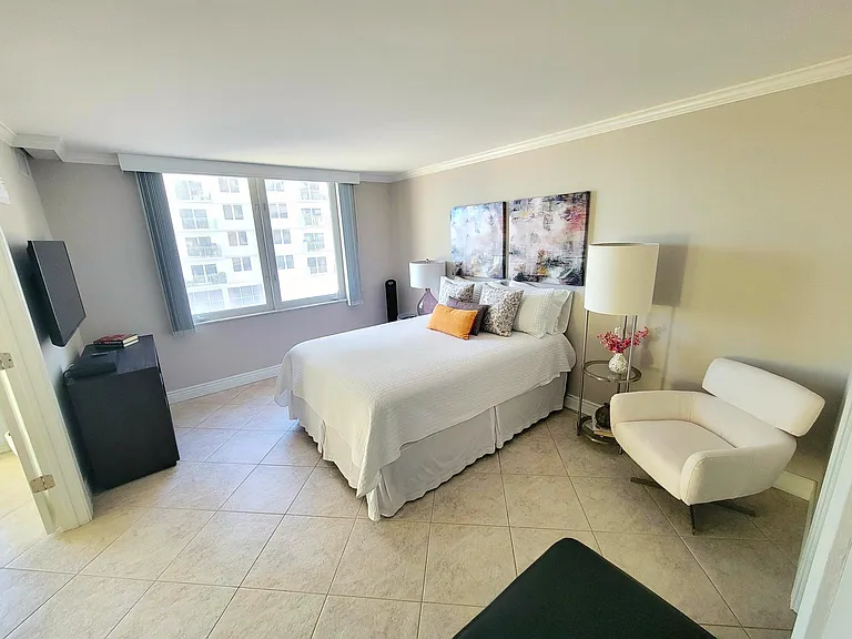3221 S Ocean Blvd #207 — Photo 42