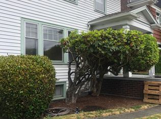 3913 Wallingford Ave N, Seattle, WA 98103