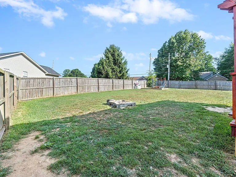 1898 Roscoe Dr — Photo 26
