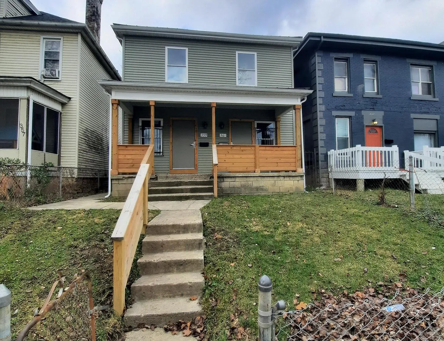 359 N Garfield Ave — Photo 4