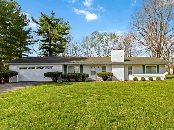 105 Crosshill Dr, Stanford, KY 40484