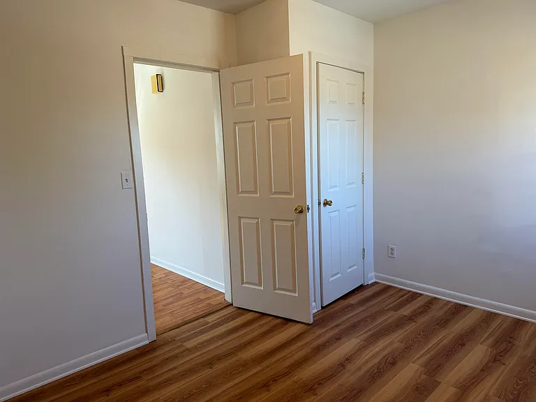 119 Marsellus Pl #2 — Photo 14