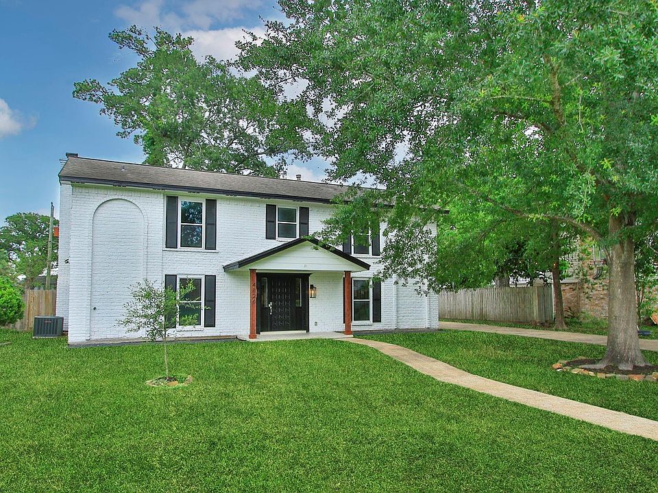 1st image of 4826 Caris St