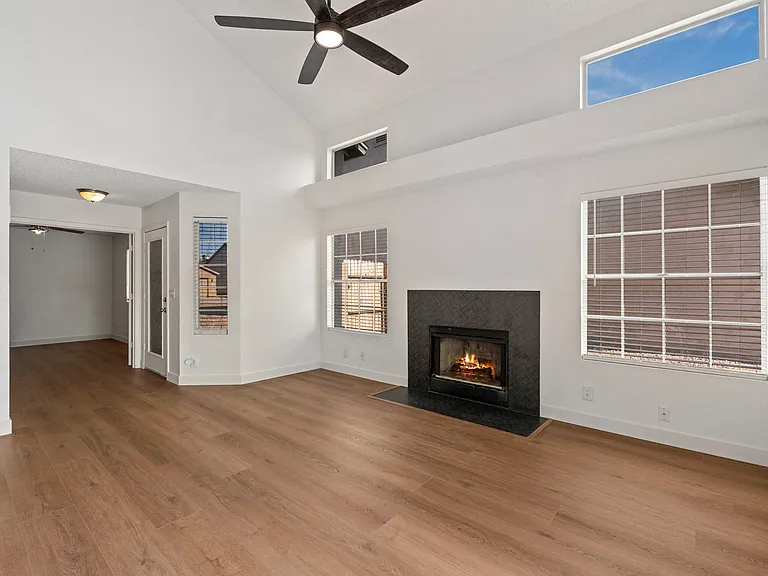 1811 S 39th St #23 — Photo 6