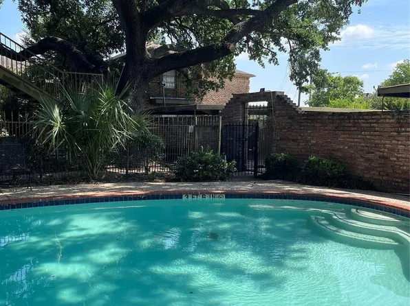 6401 Skyline Dr APT 38, Houston, TX 77057