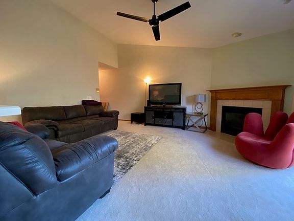 4th image of 345 Loyola Dr APT D