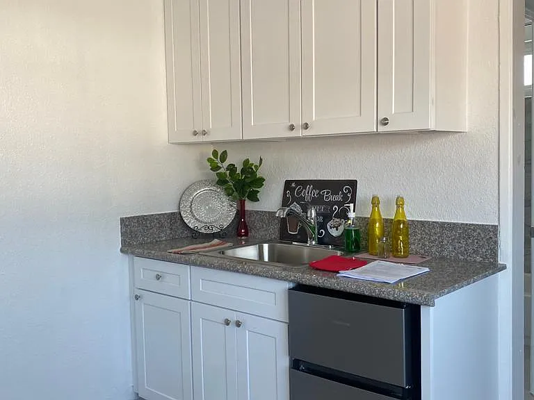 8553 Cedros Ave #9 — Photo 6
