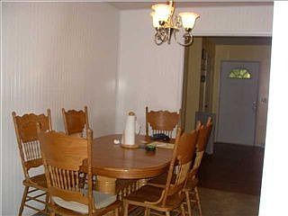 2nd image of 1316 N Lake Ridge Cir