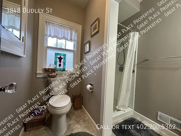 3848 Dudley St — Photo 15