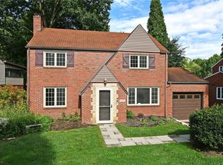 4726 Rolling Hills Rd, Pittsburgh, PA 15236