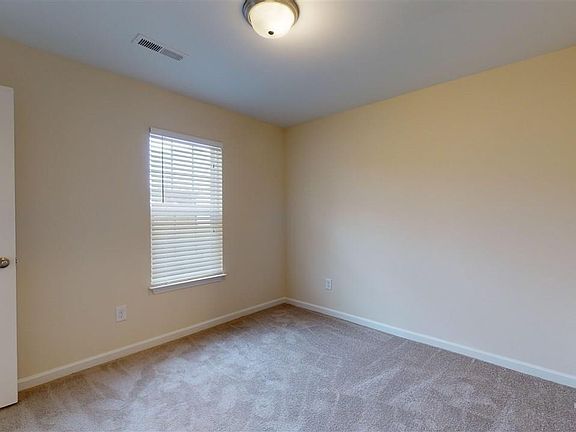 4th image of 1755 Longshadow Dr