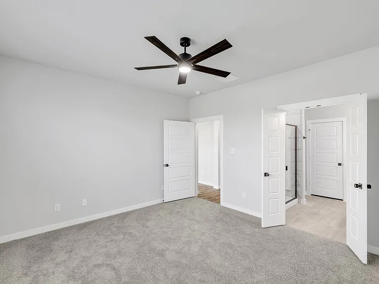7036 Guilford Ct — Photo 13
