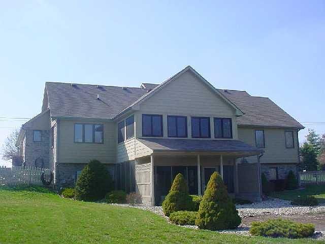 2nd image of 2825 N Dan Jones Rd