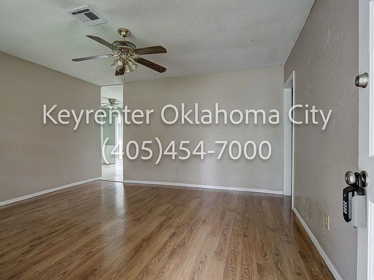 128 Mount Vernon Dr — Photo 6